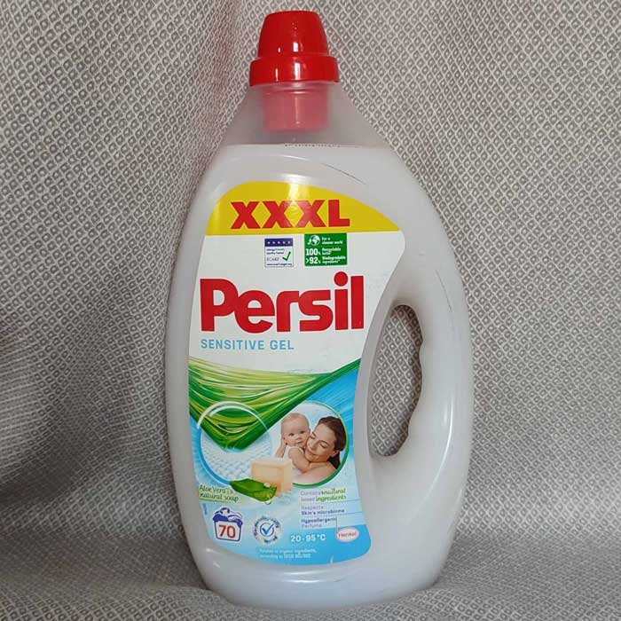 Гель для стирки детской одежды Persil Sensitive 2 л 40 стирок
