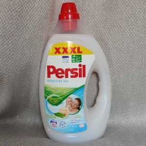 Гель для стирки детской одежды Persil Sensitive 2 л 40 стирок