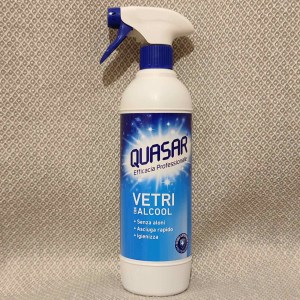 Засіб для скла Quasar Vetri con alcool 580мл Італія